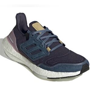 ADIDAS Ultraboost 22 Running Shoes ~ navy blue, mauve, denim
